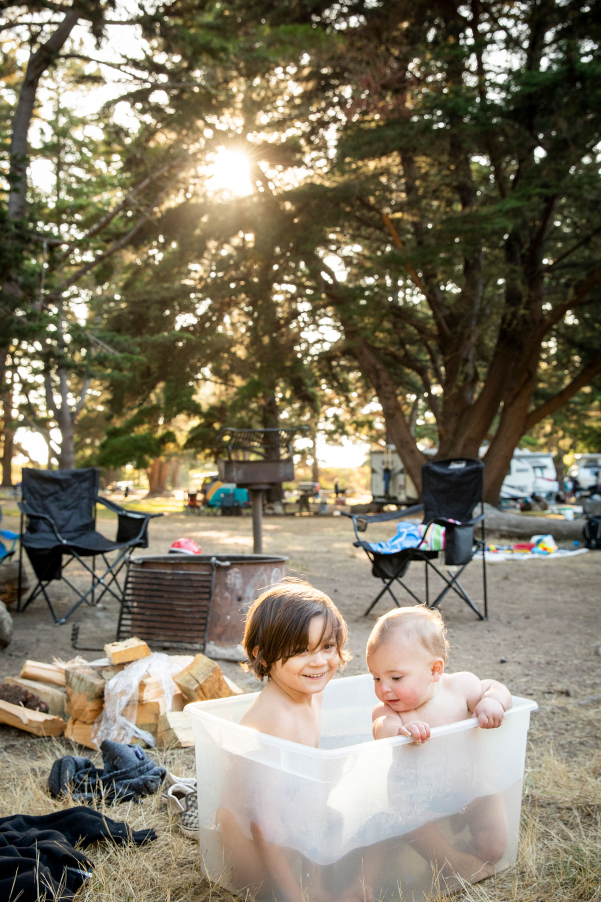 PlaskettBigSur_0169-denise-crew-travel-photographer-kids-family-camping-outdoor-explore-adventure-editorial-advertising-brooke-embry